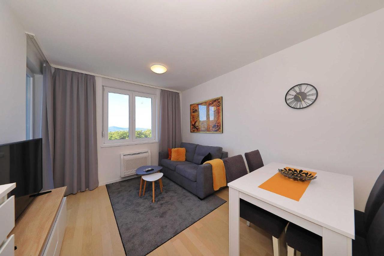 Kostela Apartment Zadar Bagian luar foto