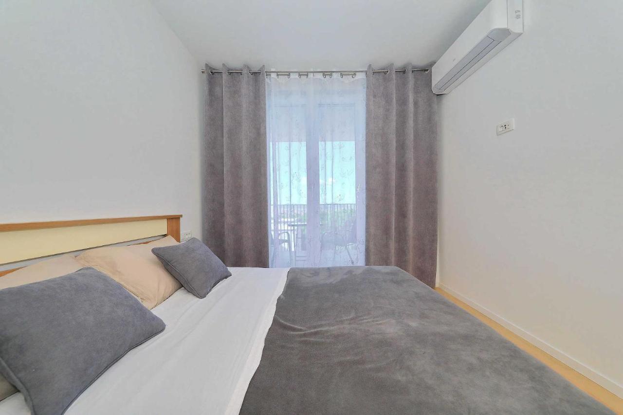 Kostela Apartment Zadar Bagian luar foto